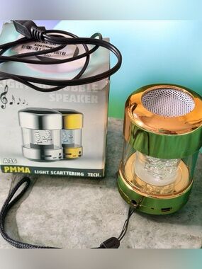 Portable Green Bluetooth Bubble Speaker - Unbranded